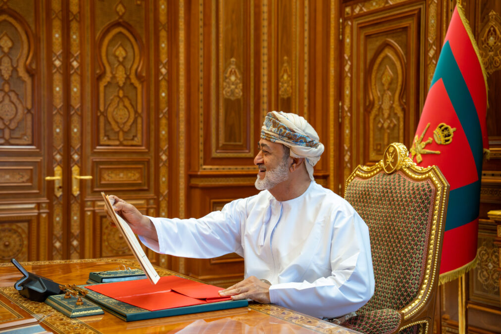 جلالة السلطان المُعظّم يلتقي رئيس وأعضاء مكتب مجلس الدولة 3 IMG 6887