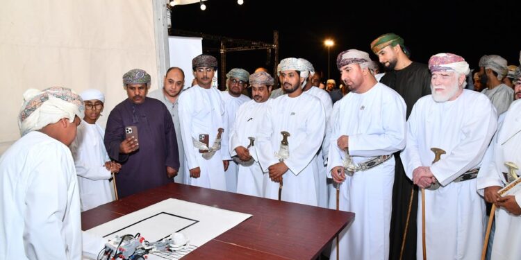 بنك مسقط يشارك في فعاليات ملتقى الثقافة والتراث بولاية مقشن