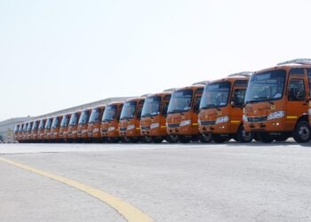 إنتاج وتوريد 900 مركبة من “كروة للسيارات” في عام 2025