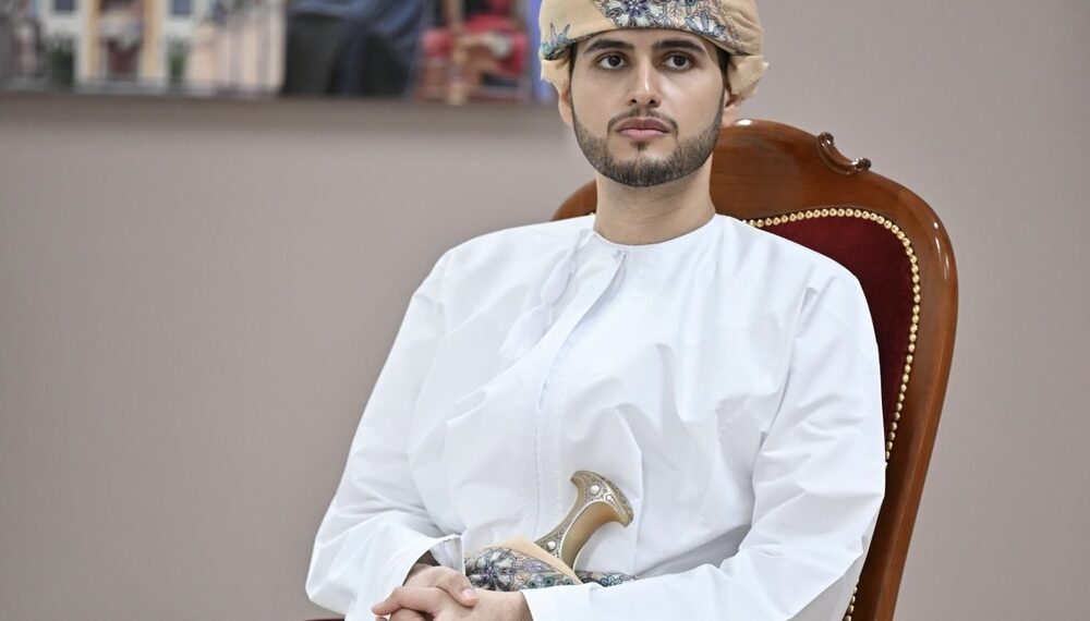 بتكليفٍ سامٍ.. سمو السّيد بلعرب يرعى غدًا سباق الخيل السنوي 1 بتكليفٍ سامٍ.. سمو السّيد بلعرب يرعى غدًا سباق الخيل السنوي