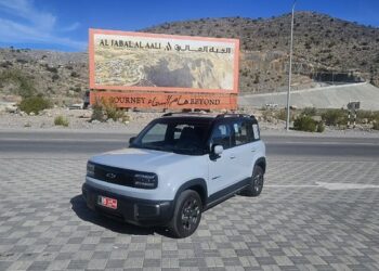 شفروليه سبارك الكهربائية تتحدى طرق الجبل الأخضر بنجاح