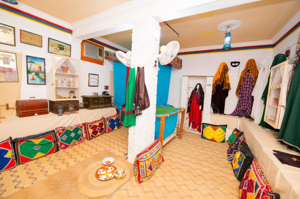 22 متحفًا وبيتًا تراثيًا خاصًا مرخصًا في سلطنة عُمان بنهاية نوفمبر 2025م 2 IMG 8609