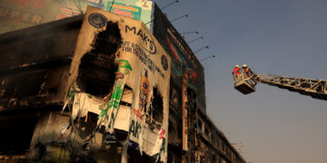 سلطنةُ عُمان تُدين وتستنكر التفجير الإرهابي في العاصمة الأفغانية