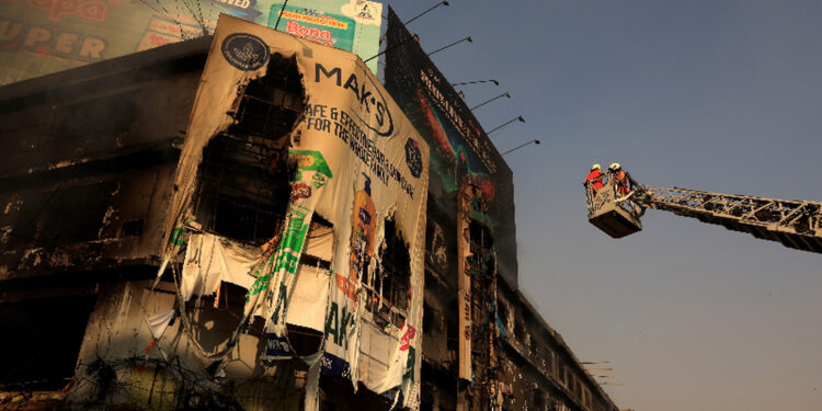 سلطنةُ عُمان تُدين وتستنكر التفجير الإرهابي في العاصمة الأفغانية 1 سلطنةُ عُمان تُدين وتستنكر التفجير الإرهابي في العاصمة الأفغانية