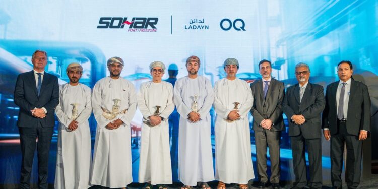 شراكة استراتيجية لتطوير مجمع لإنتاج PTA وPET في ميناء صحار 1 شراكة استراتيجية لتطوير مجمع لإنتاج PTA وPET في ميناء صحار