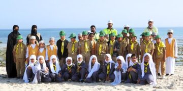 برنامج توعوي حول “تنظيف الشواطئ وتعزيز الوعي البيئي” بجنوب الشرقية