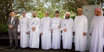 طلاب جامعة التقنية بفرع إبراء يشاركون في ملتقى “الإبداع والطيور والأراضي الرطبة”