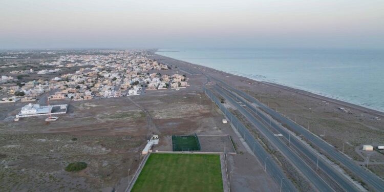 بنك مسقط يعلن فتح باب التسجيل أمام الفرق الأهلية الرياضية للاستفادة من دعم برنامج “الملاعب الخضراء” لعام 2026م