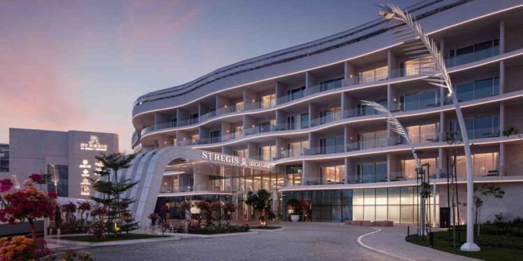 “مرجانة” تعود بتجارب رمضانية مميزة في منتجع سانت ريجيس الموج مسقط 1 “مرجانة” تعود بتجارب رمضانية مميزة في منتجع سانت ريجيس الموج مسقط