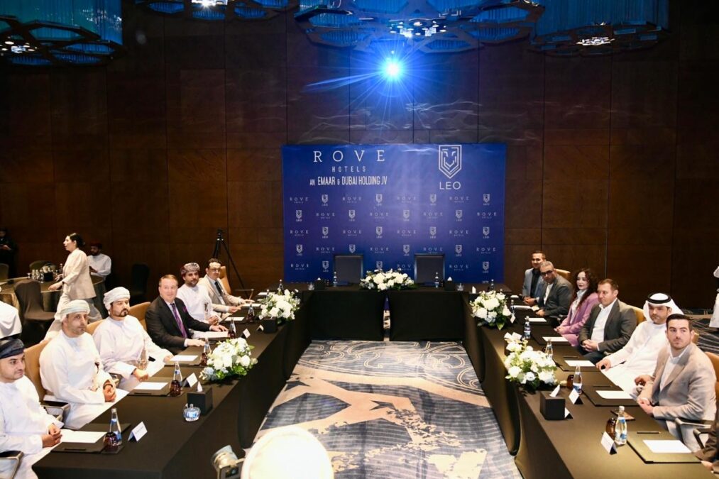 4d9aeef2 985a 4c3f bb63 92a1a8a42e51