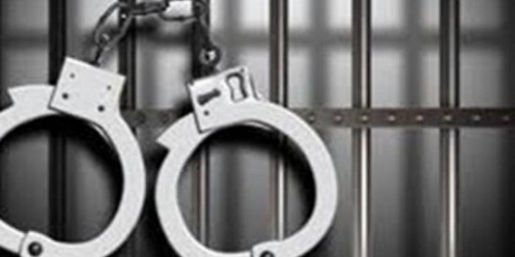 القبض على شخص بتهمة النصب على موظف محل بجنوب الباطنة