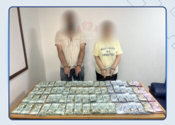 القبض على آسيويين سرقا مبالغ مالية كبيرة في بوشر