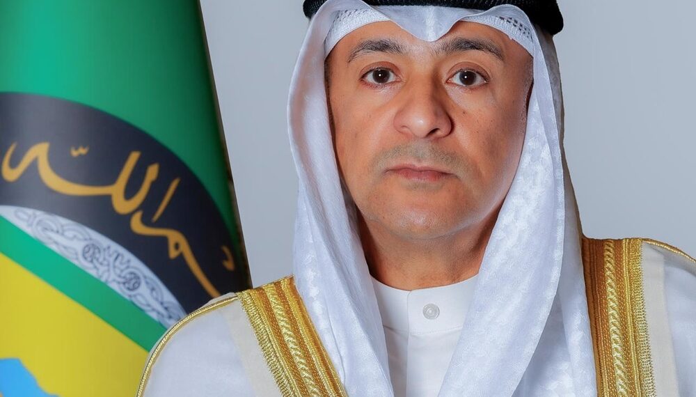 الأمين العام لمجلس التعاون يدين استهداف إيران لأراضي الإمارات والبحرين وقطر والكويت