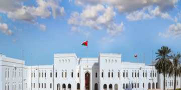 سلطنة عُمان تدين وتستنكر الهجوم الإيراني على دول الخليج والأردن