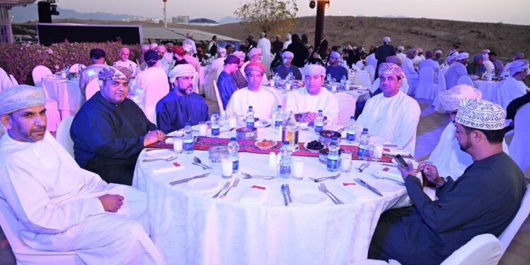 عمانتل تلتقي بالإعلاميين في أمسية رمضانية وتستذكر إعلاميين رحلوا وتركوا أثرا طيبا 1 عمانتل تلتقي بالإعلاميين في أمسية رمضانية وتستذكر إعلاميين رحلوا وتركوا أثرا طيبا