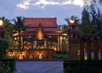 أنانتارا هوا هين.. حيث تلتقي الفخامة بالتراث على ساحل تايلاند الملكي