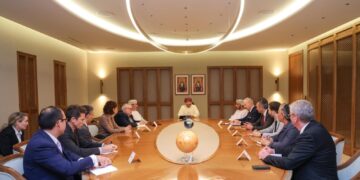 وزير الخارجية يستعرض مع سفراء دول الاتحاد الأوروبي منظور سلطنة عُمان تجاه التطوّرات الراهنة