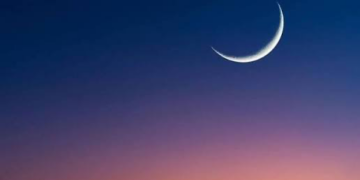 غدًا أول أول أيام ⁧‫عيد الفطر في سلطنة عمان