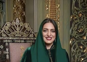 السّيدةُ الجليلةُ توجّه التهنئة بمناسبة ‎يوم الأمّ