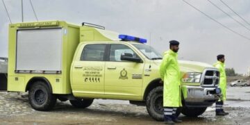 إنقاذ أكثر من 99 شخصًا في البريمي بسبب ارتفاع مياه الأمطار