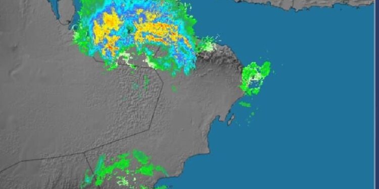 استمرار هطول أمطار رعدية متفاوتة الغزارة على عدة محافظات