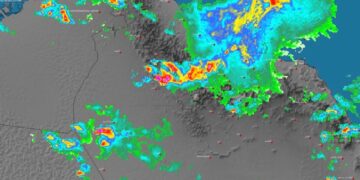 استمرار هطول الأمطار مع نشاط السحب الركامية في عدة محافظات