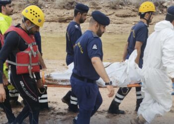 وفاة مواطن إثر انجراف مركبته في وادٍ بمنح