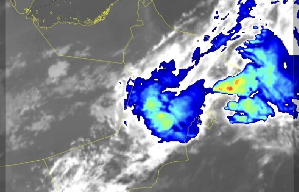 تكوّن سحب ركامية وفرص لأمطار رعدية على عدة محافظات