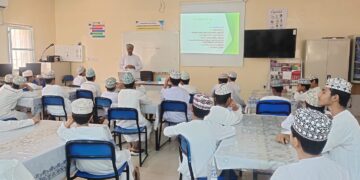 محاضرة توعوية حول أهمية المياه بمدرسة الحواري بن محمد الأزدي بالمضيبي