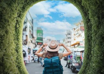 الطيران العُماني يطلق خصومات ترويجية لمدة ثلاثة أيام بأسعار تبدأ من ٧٩ ريالًا عُمانيًا