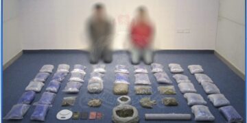 القبض على شخصين آسيويين بتهمة الاتجار بالماريجوانا في السويق