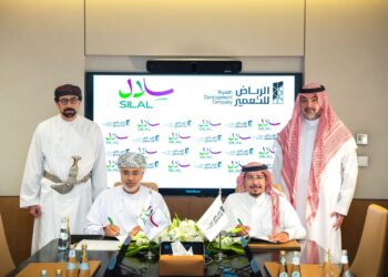 “سلال” توقّع مذكرة تفاهم مع”الرياض” للتعمير لتعزيز الربط اللوجستي ودعم منظومة الإمداد الغذائي