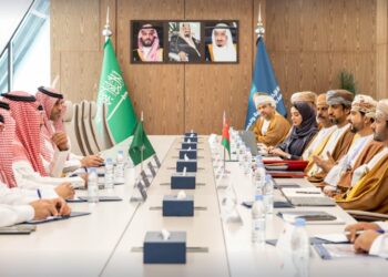 قيس اليوسف يبحث تعزيز التعاون مع المناطق الاقتصادية بالمملكة العربية السعودية