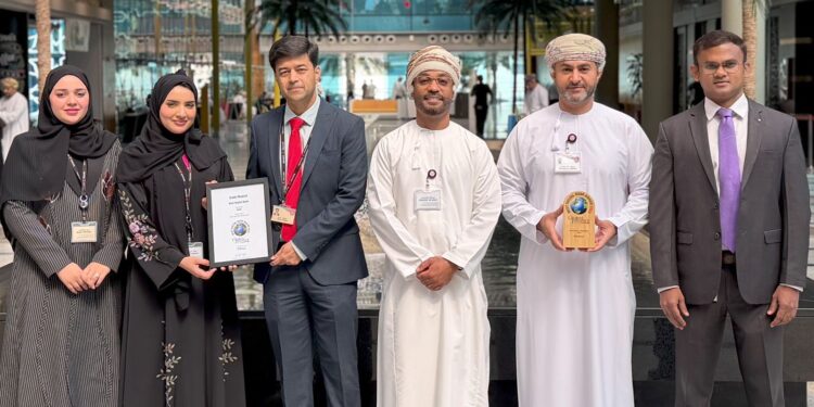 جلوبال فاينانس تّتوج بنك مسقط بجائزة أفضل بنك رقمي بسلطنة عمان