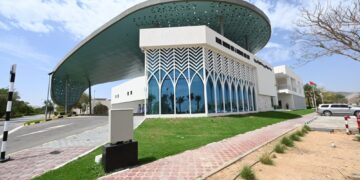 افتتاح التوسعة الجديدة لمستشفى صور المرجعي بمحافظة جنوب الشرقية