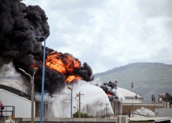 أمريكا وإيران تتوصلان لتوقف إطلاق النار لمدة أسبوعين