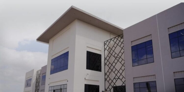 إيقاف مؤقت لخدمات الإسكان بالظاهرة بسبب الانتقال إلى مقر جديد