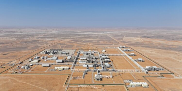 وزارة الطاقة والمعادن تطرح 5 مناطق امتياز جديدة في قطاعي النفط والغاز