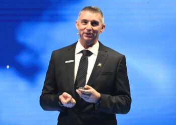 طيران السلام ينقل 3.4 مليون مسافر ويحقق 137 مليون ريال إيرادات في 2025