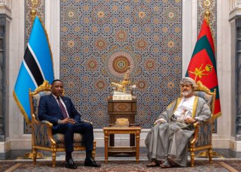 جلالةُ السُّلطان المُعظّم يستقبل رئيس جمهورية بوتسوانا