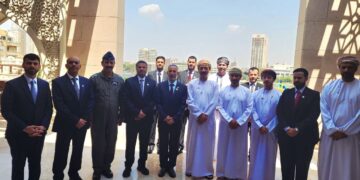 سفير عُمان بالقاهرة يستقبل وفد صلالة بعد حصولها على الاعتراف الدولي ضمن برنامج المدن القادرة على الصمود 2030