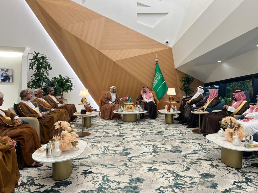 c9e536a0 5e85 4844 b02b 301ed46ccaf5