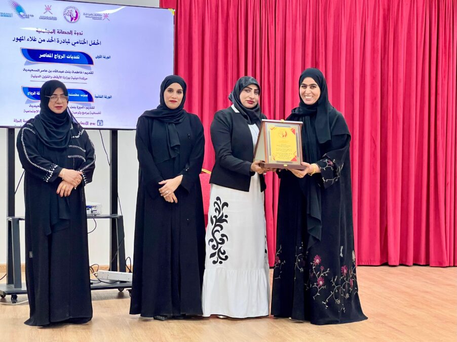 f4426d18 54e6 457b be72 c71521ec2b3c