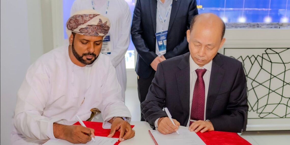 اتفاقية نوعية لتعزيز الابتكار والبحث والتطوير بين شركة البركة للخدمات النفطية وIntelft الصينية