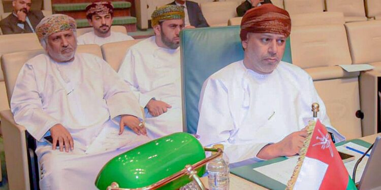 غرفة تجارة وصناعة عُمان تؤكد على أهمية تعزيز دور القطاع الخاص العربي