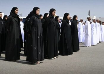 دفعة جديدة من حماة الحق وحراس المبادئ تلتحق بشرطة عُمان السلطانية